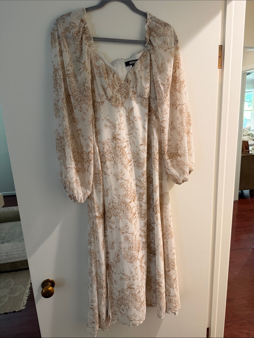 MISSGUIDED dress
